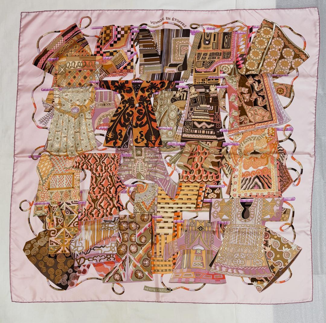 エルメス　HERMES スカーフ　カレ90 世界の布地を巡る旅