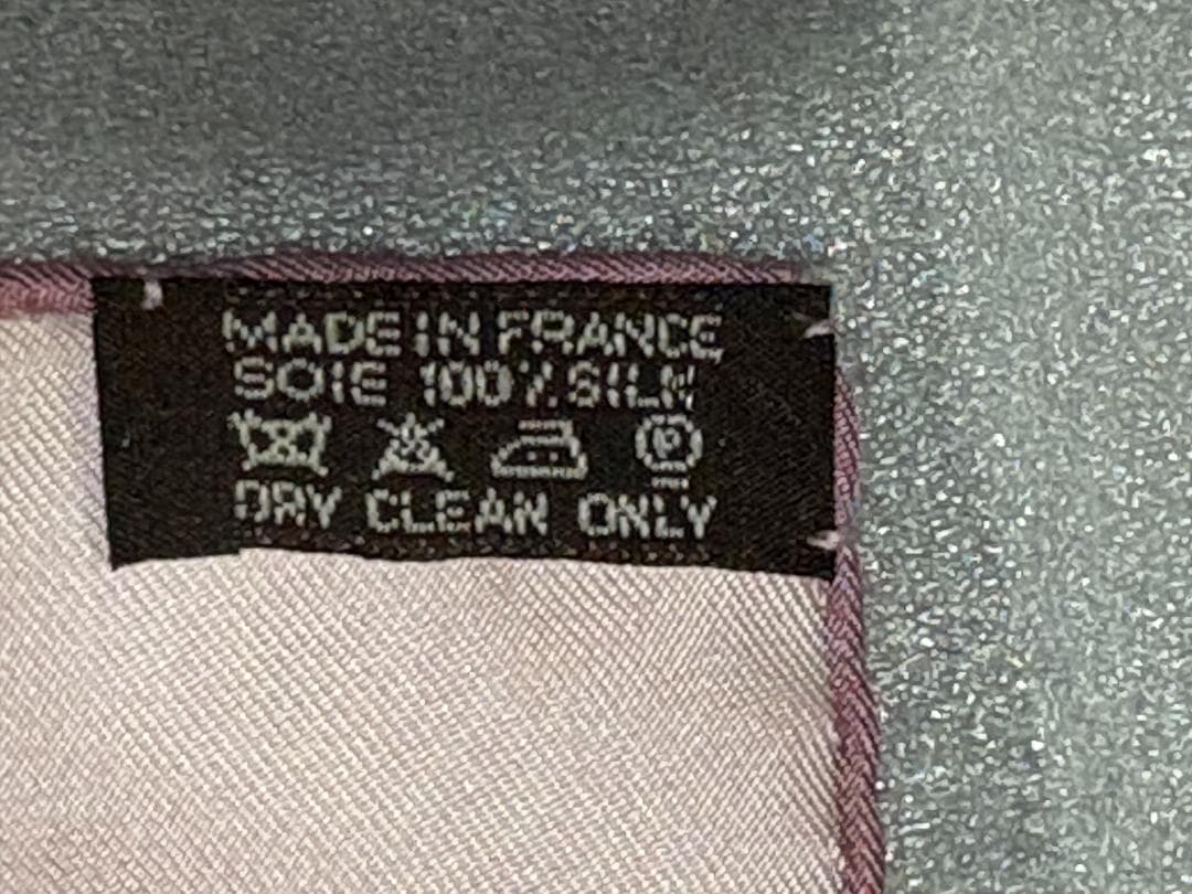 エルメス　HERMES スカーフ　カレ90 世界の布地を巡る旅