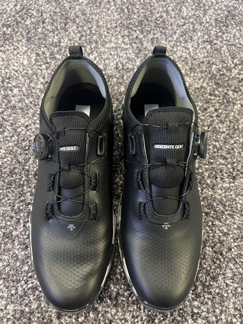 半額満載！スーパーSALE グランドセール！ 新品未使用 DESCENTE メルカリ - ブラック ゴルフシューズ GOLF メンズウェア