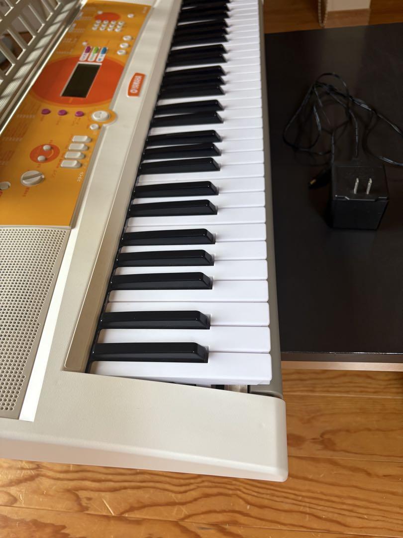 YAMAHA ヤマハ EZ-J210 電子キーボード 光る鍵盤モデル 61鍵盤