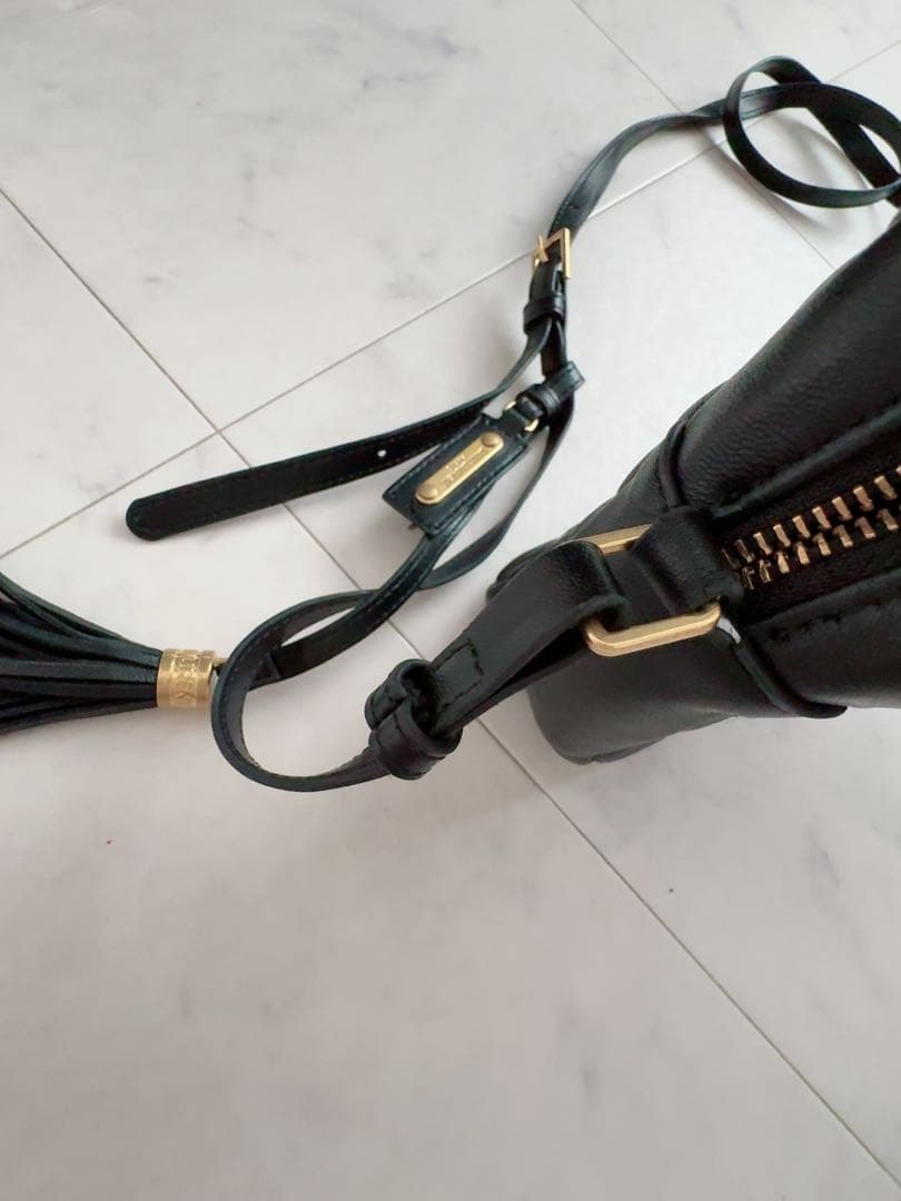 ♥YSL♥ブラック キルティング ショルダーバッグ ♥YSL♥ブラック キルティング ショルダーバッグ