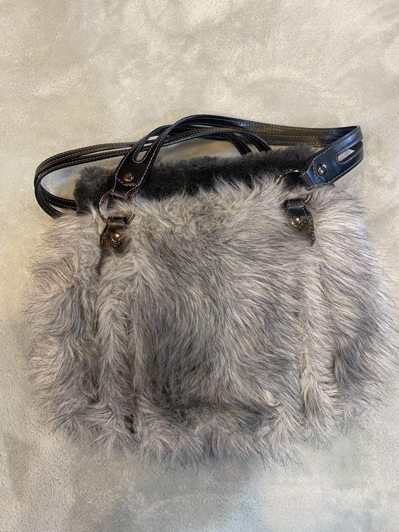 MICHEL KLEIN グレー ファー ショルダーバッグ