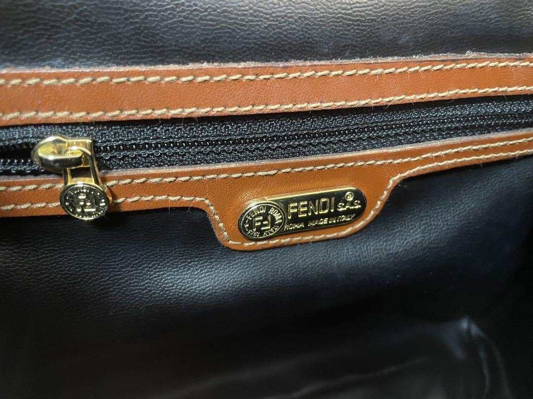 FENDI フェンディ 星座シリーズ 双子座 ズッカ柄 ショルダーバッグ 希少