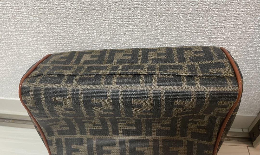 FENDI フェンディ 星座シリーズ 双子座 ズッカ柄 ショルダーバッグ 希少