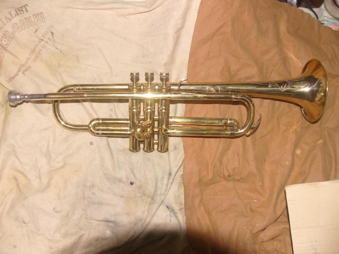 Symphonic MADE IN WETERN GERMANY / B♭管Tp