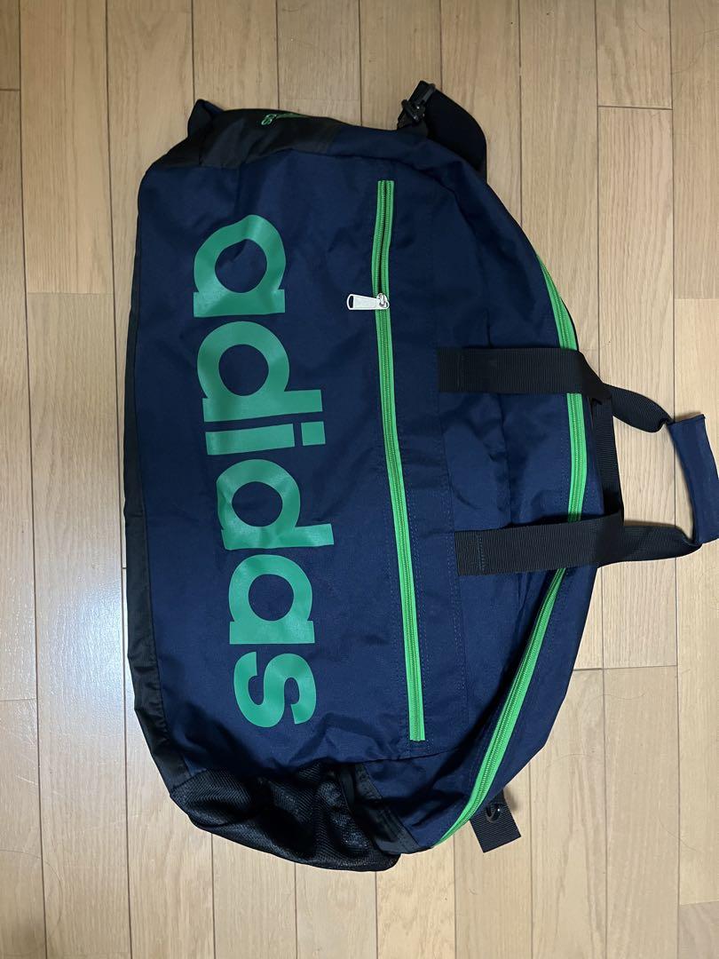 adidas 旅行用バック