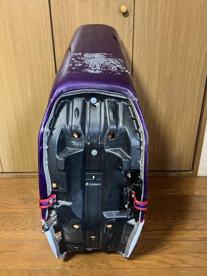 cbx400f 3段シート