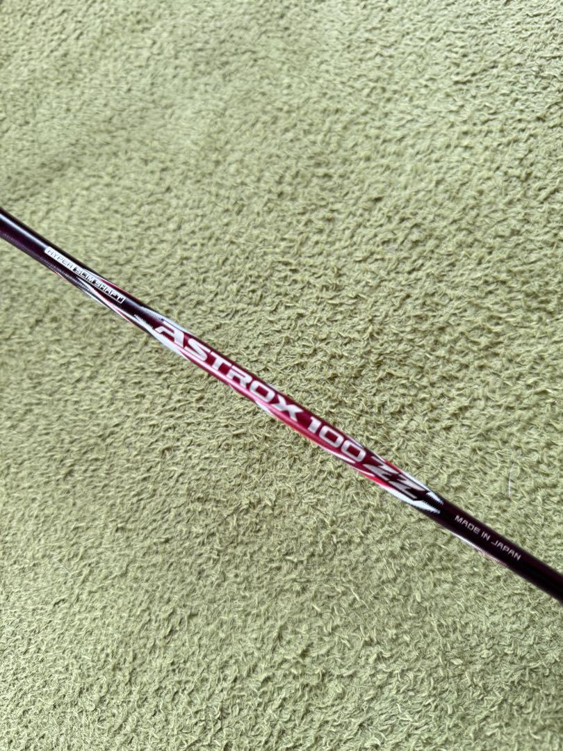 YONEX アストロクス100ZZ 　クレナイ(紅)