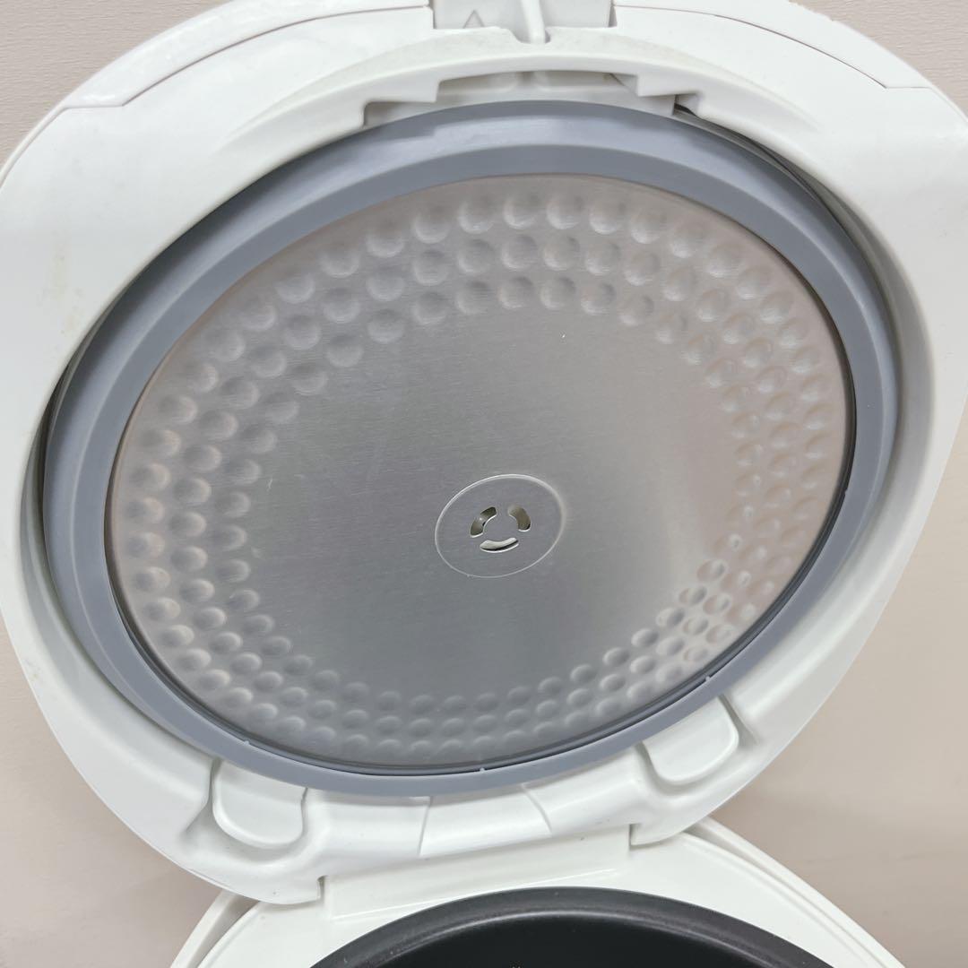 早い者勝ち☆】TOSHIBA 炊飯器 6合 未満 送料無料