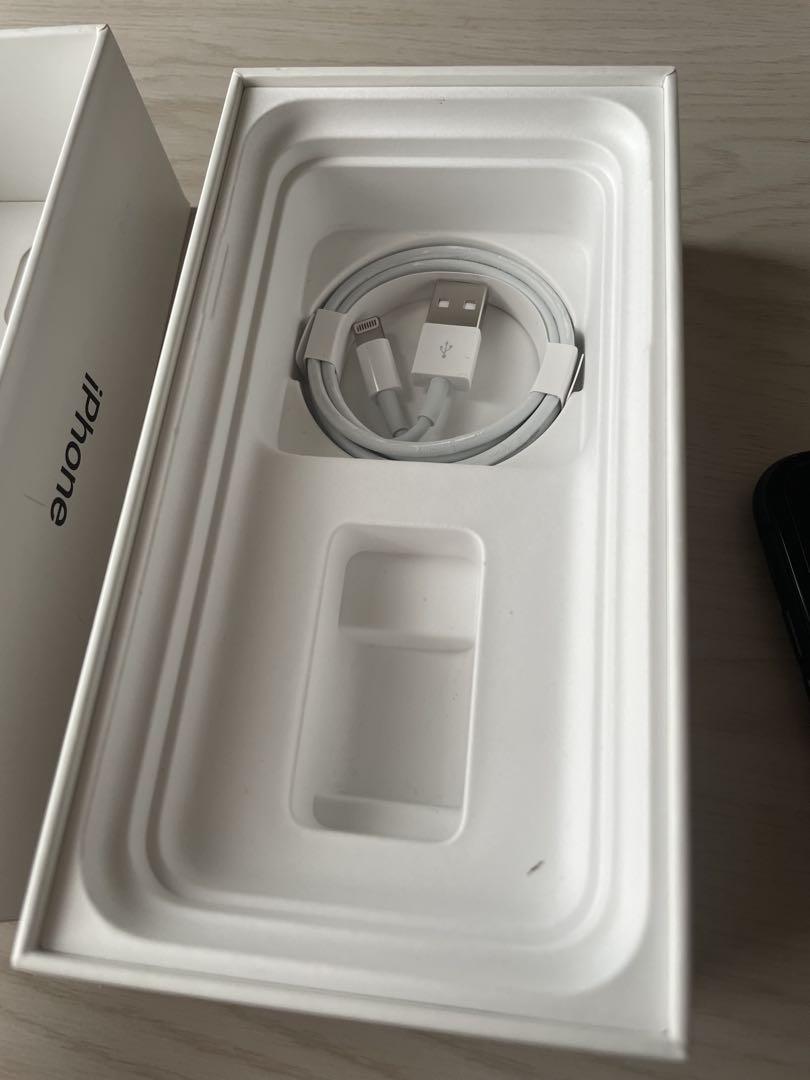 携帯電話本体 Apple iPhone 11 128GB