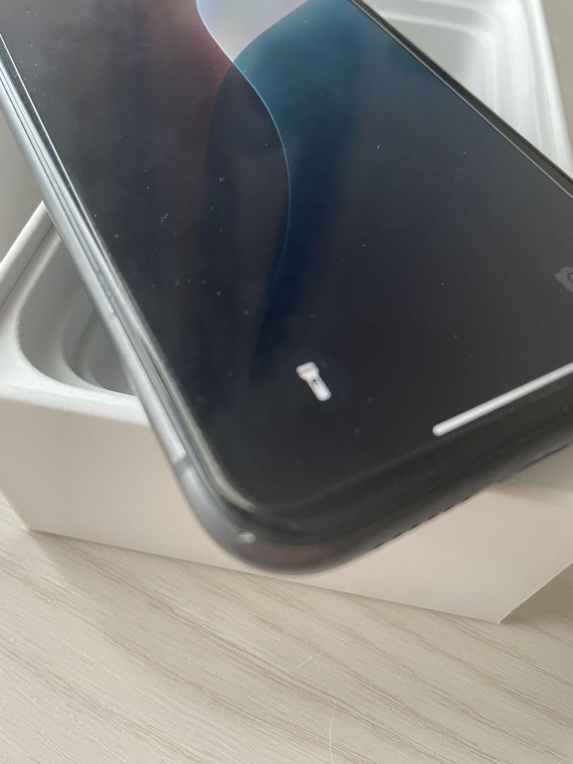 携帯電話本体 Apple iPhone 11 128GB