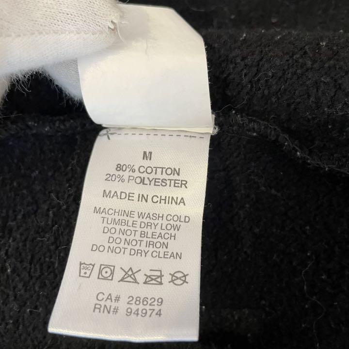 100%新品新作 STUSSY M 黒 デカロゴ urRKJ-m51370978217 ステューシー フーデッドパーカー フーディー 得価最新作