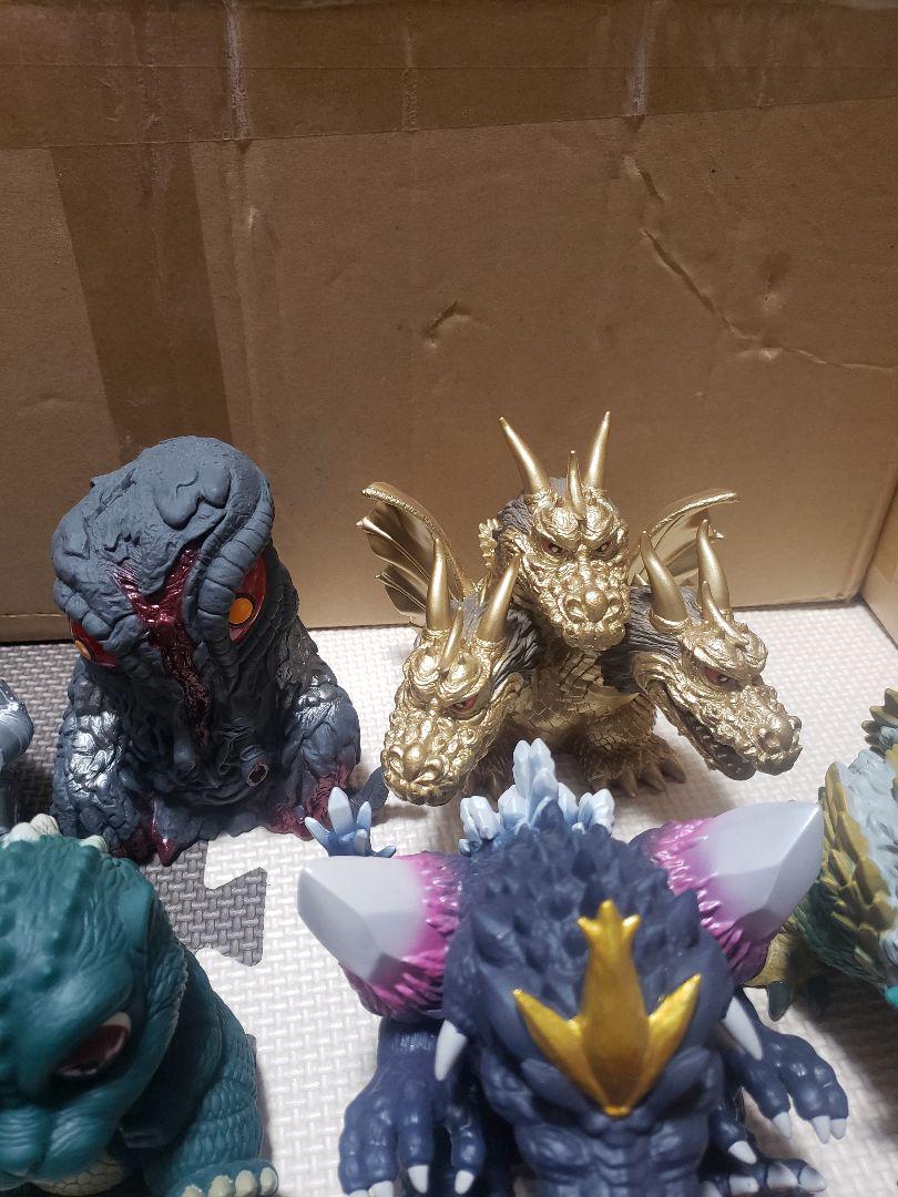 鎮座獣　ゴジラ　モスラ　キングギドラ　へドラ　リオレウス　GODZILLA