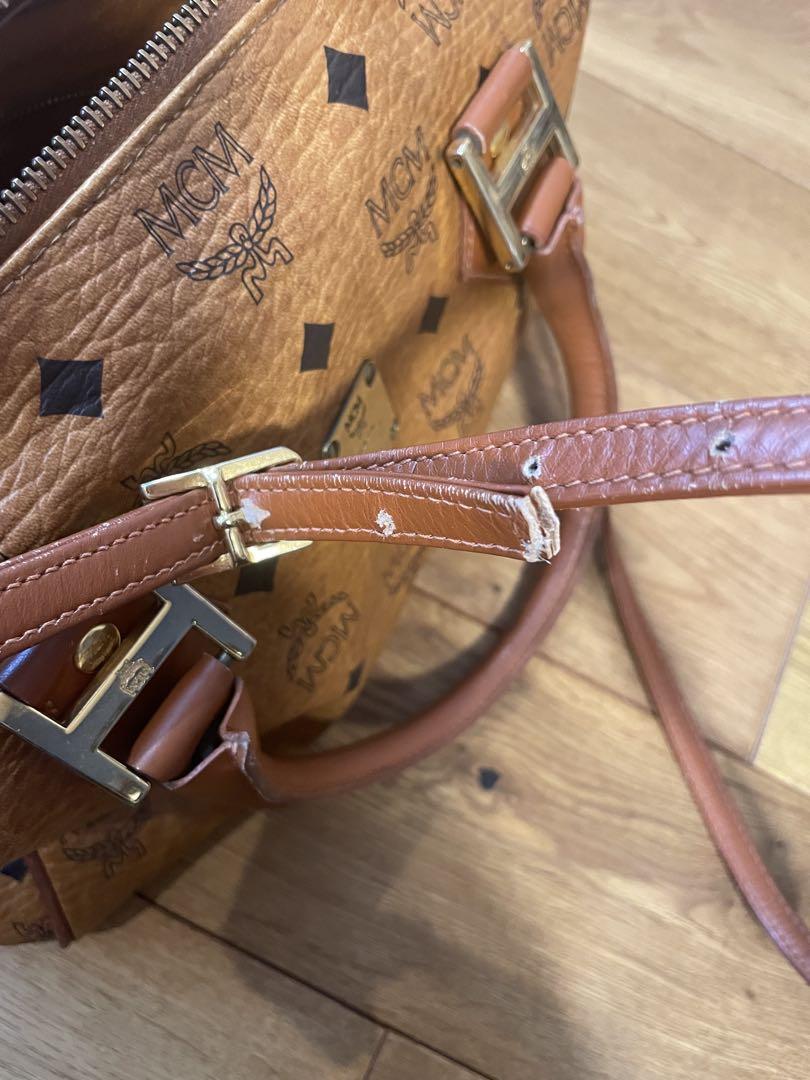 MCM ブラウンレザーハンドバッグ