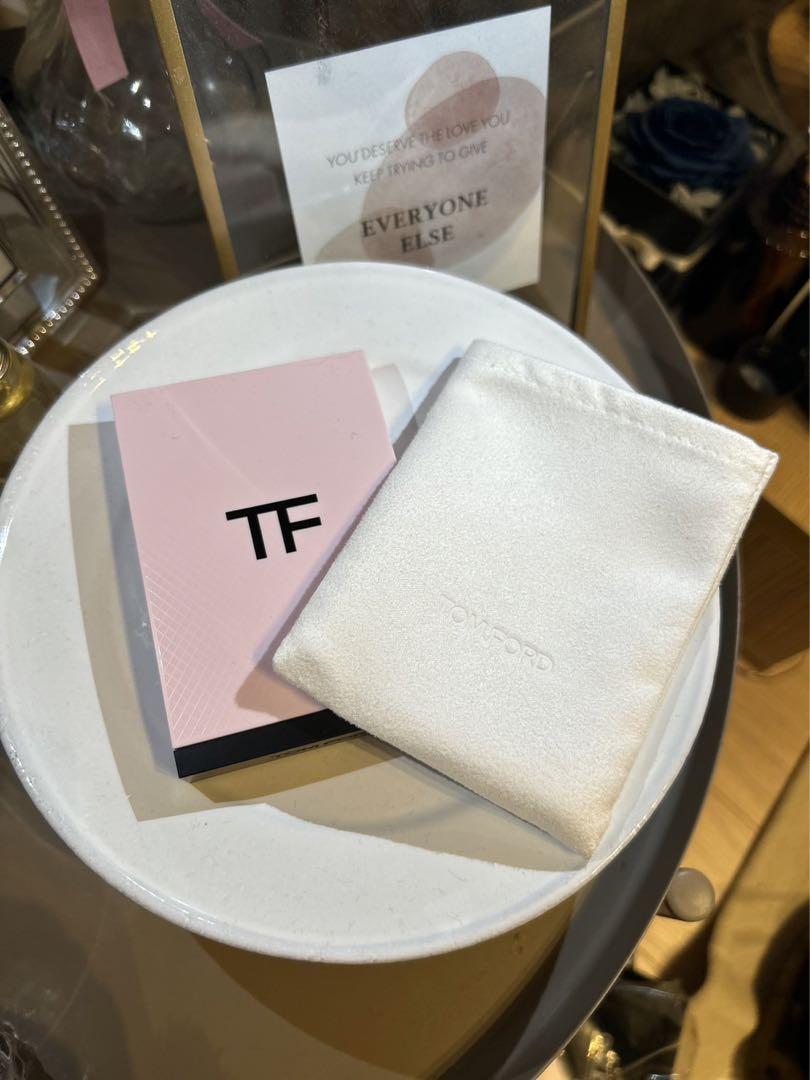 新品未使用限定品 トムフォード FORBIDDEN PINK ショッパー付き