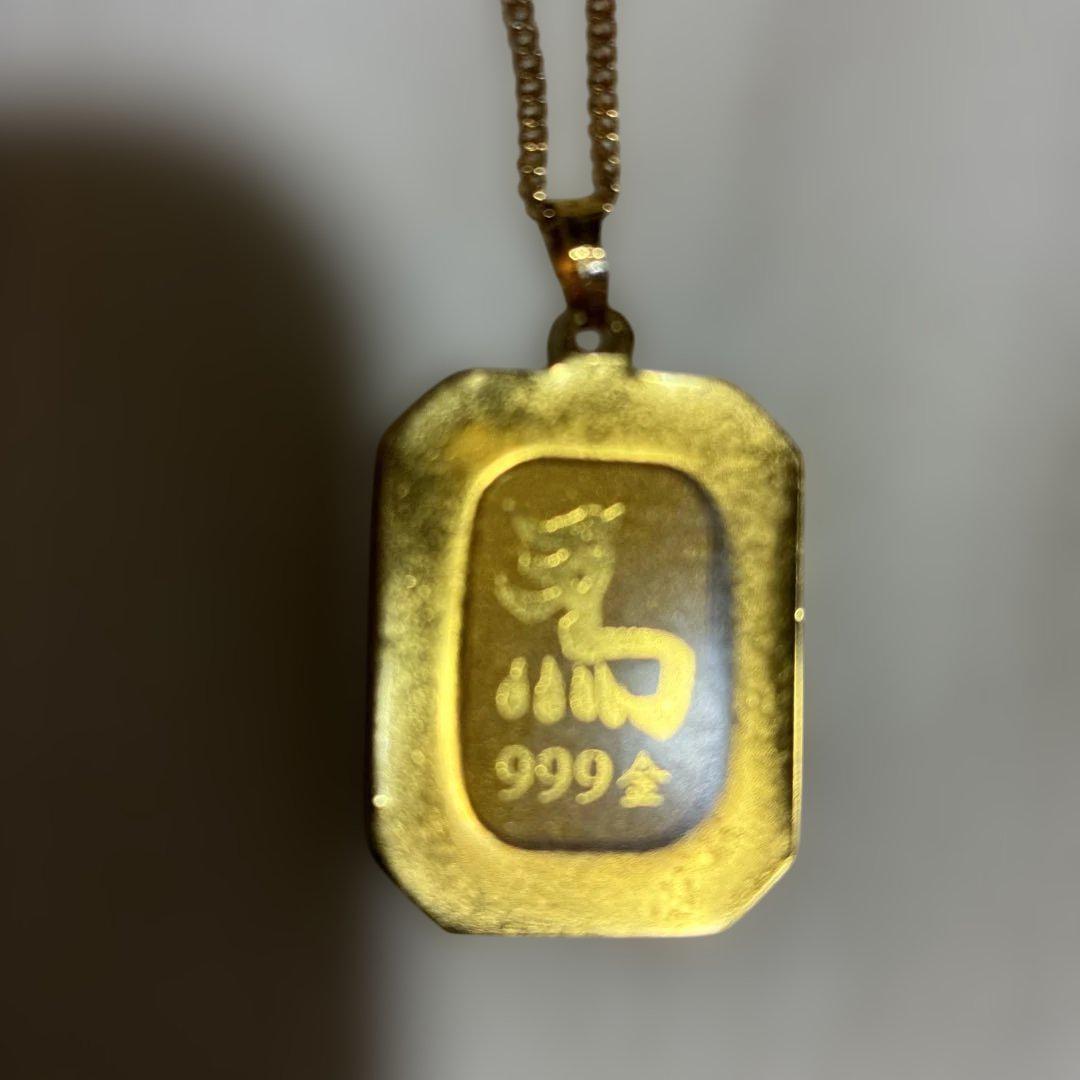 999金 長方形ペンダント