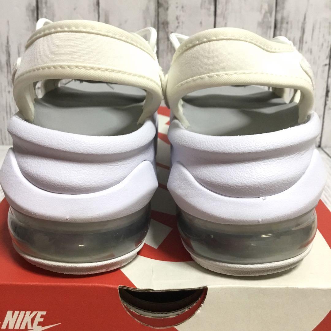 NIKE エアマックスココサンダルホワイト23cm とっても可愛いです