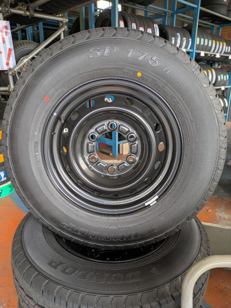 ひ*さ様 トヨタ純正 ハイエース用 195/80R15 109/105LT