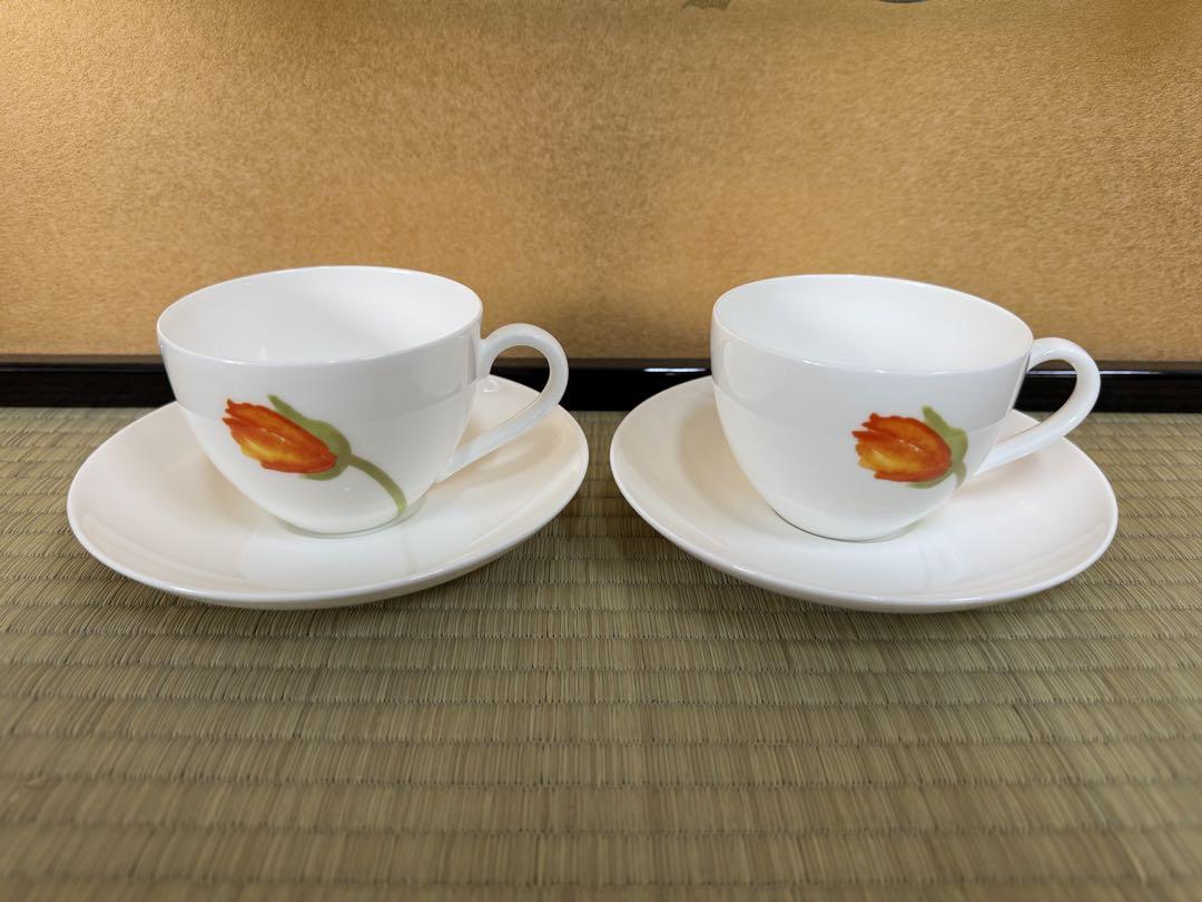 Villeroy & Boch　ビレロイ ボッホ　カップ&ソーサー　花柄