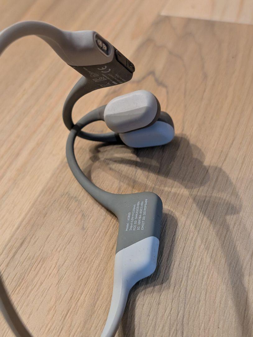 イヤホン AFTERSHOKZ AEROPEX
