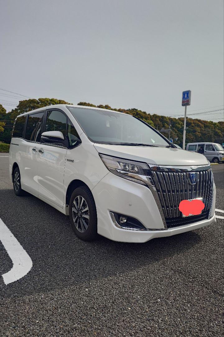 交渉可お得　トヨタTOYOTA エスクァイア　ZWR-80G 後期型ハイブリッド 1,900,000円