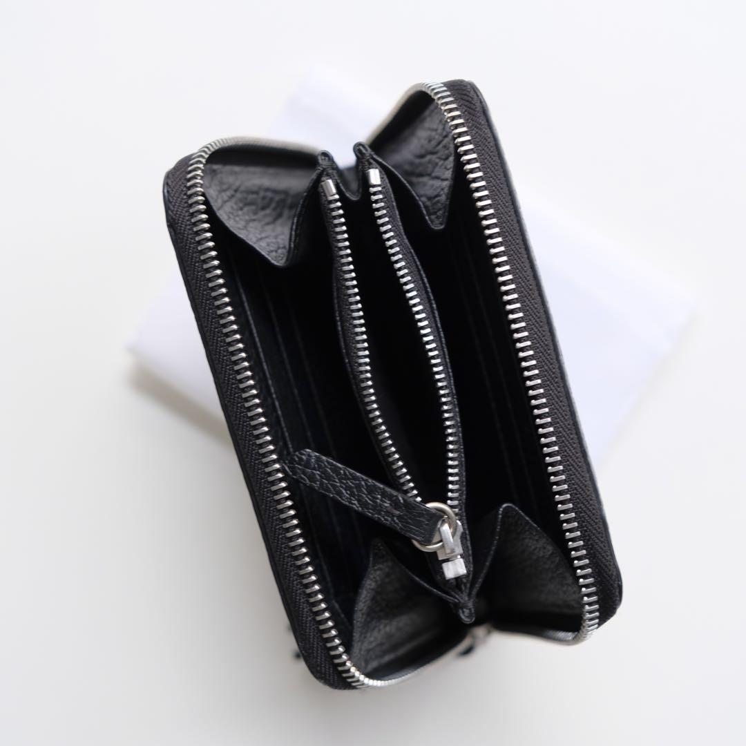 Maison Margiela ラウンドジップウォレット S56UI0076 Maison Margiela ラウンドジップウォレット S56UI0076