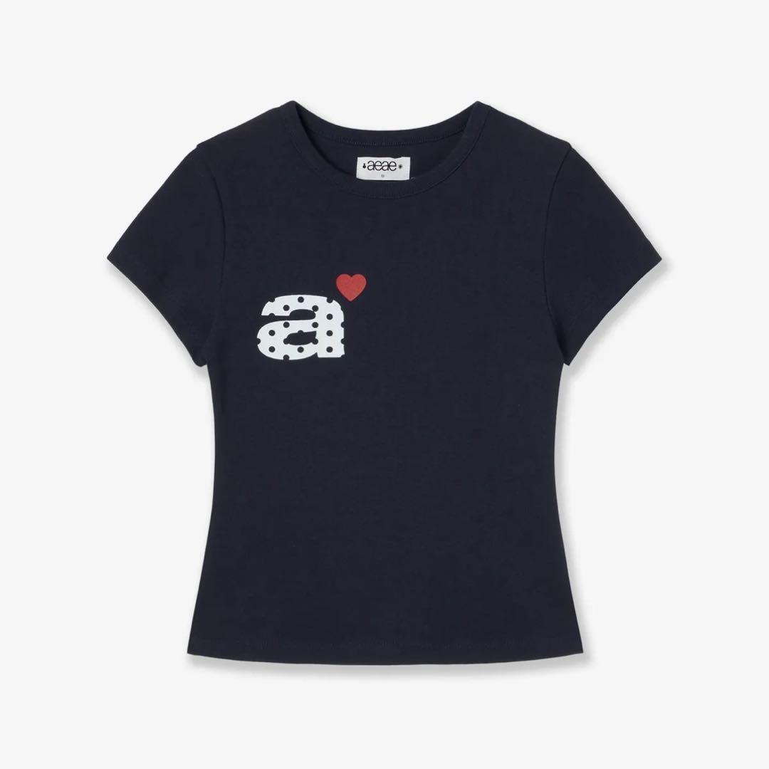 aeae Tシャツ ネイビー韓ミニ丈Tシャツ aeae ドット Tシャツ ネイビー DOT SMALL LETTER TEE - メルカリ