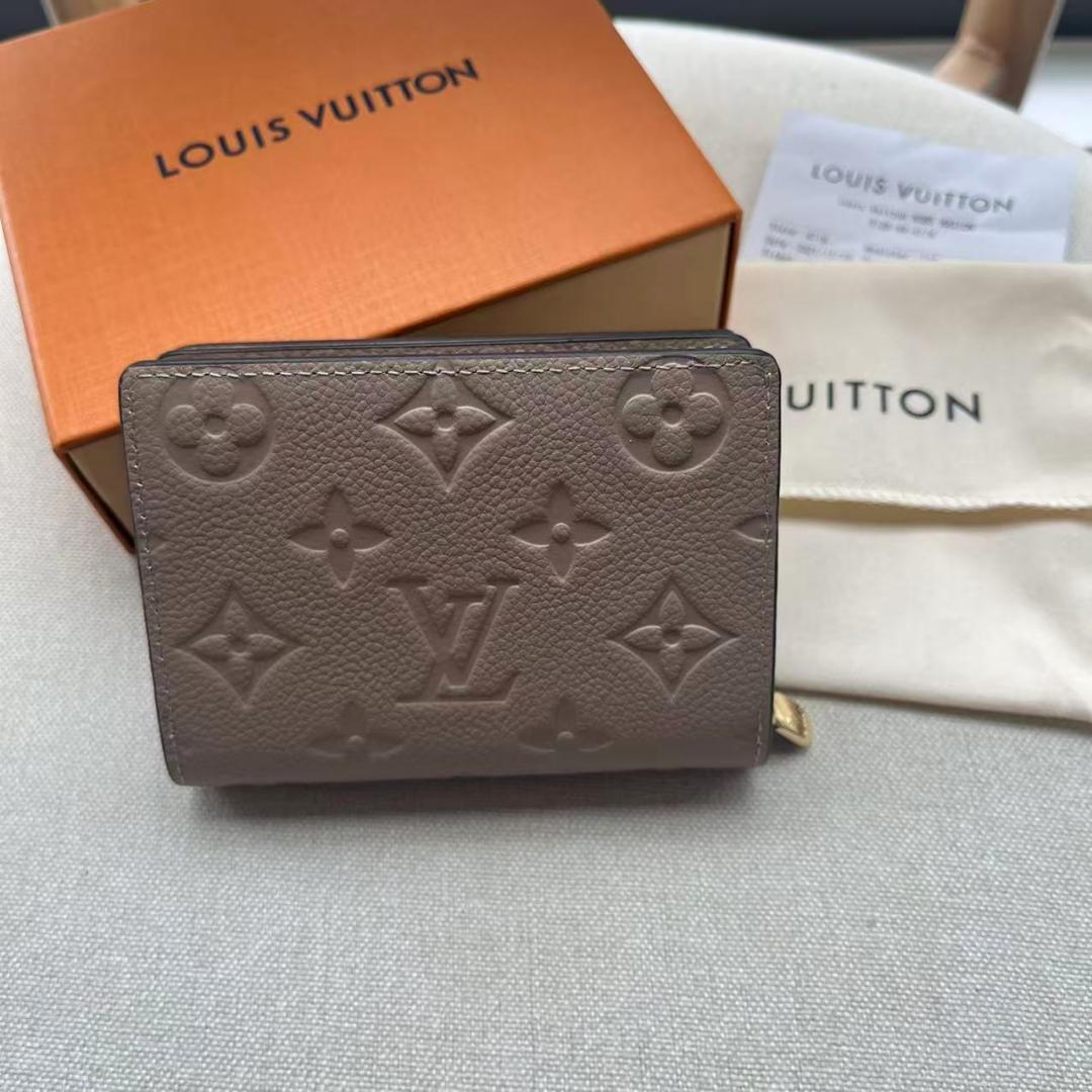 LOUIS VUITTON ベージュ 三つ折り財布