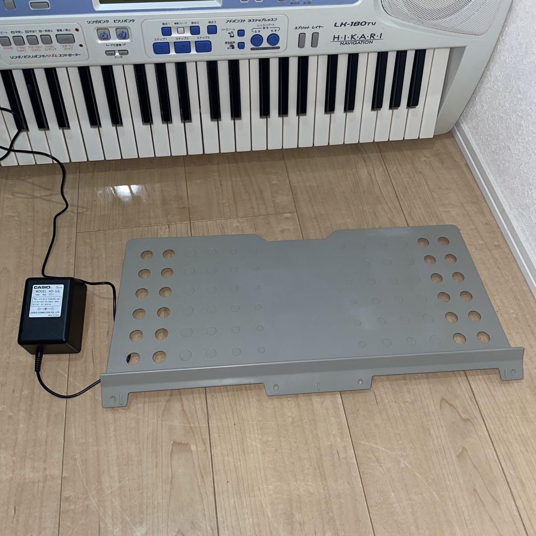 CASIO LK-180TV 光る鍵盤付き電子キーボード カシオ 電子キーボード LK-180TV 動作良好です 光キーボード！