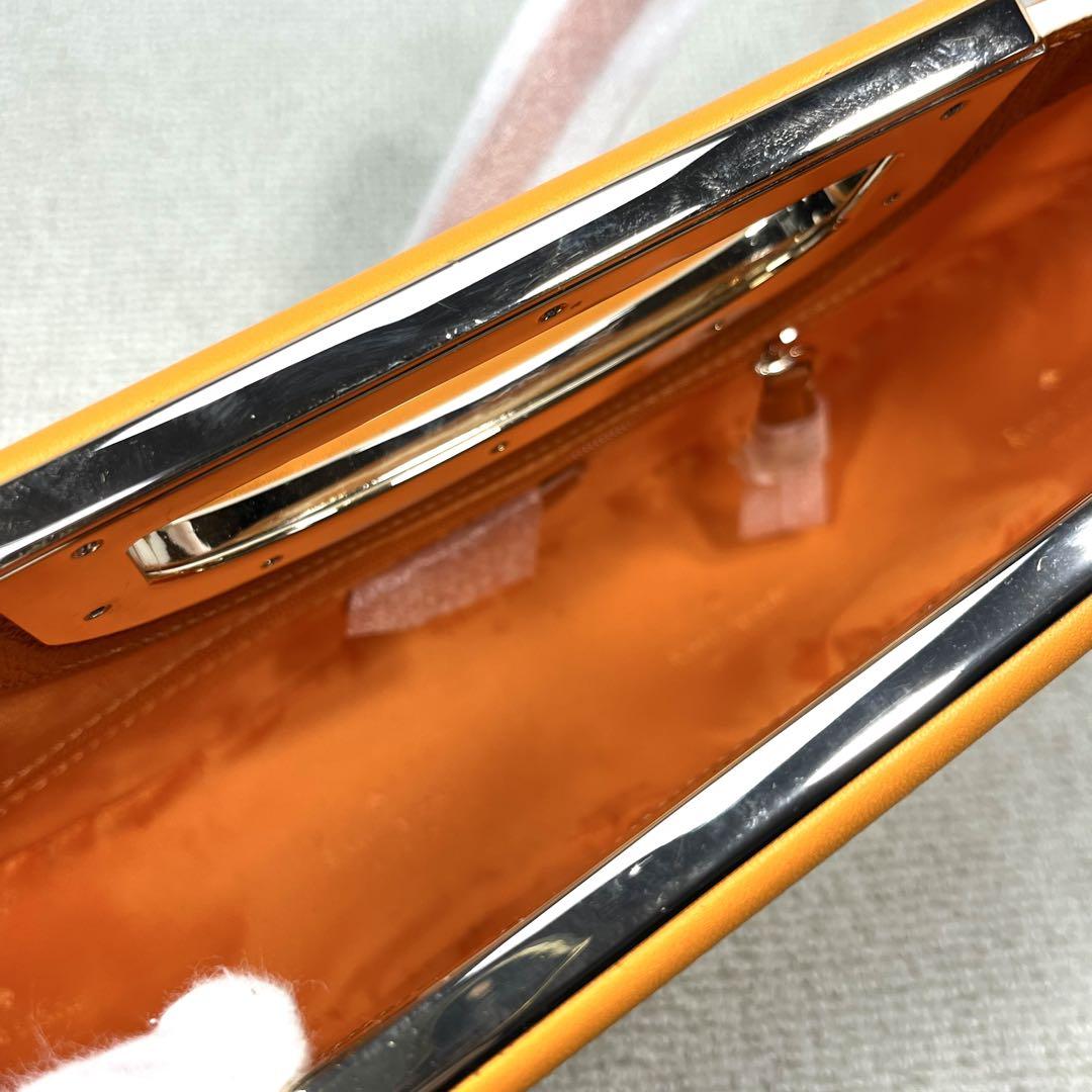 クロスボディ 99000円