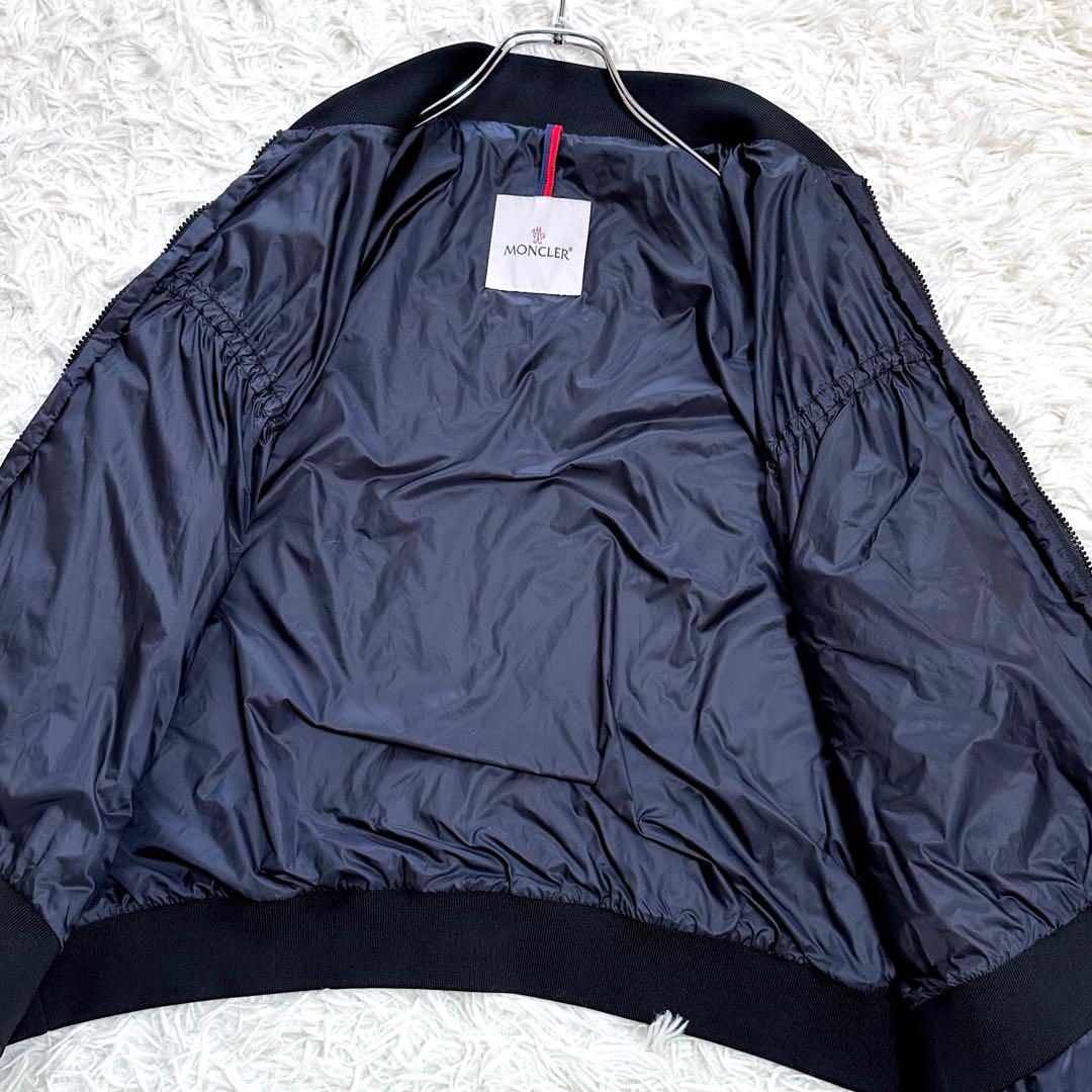 世界的に有名な MONCLER コクーン ナイロン MA1 ブルゾン MANAMA モンクレール ジャケット・アウター