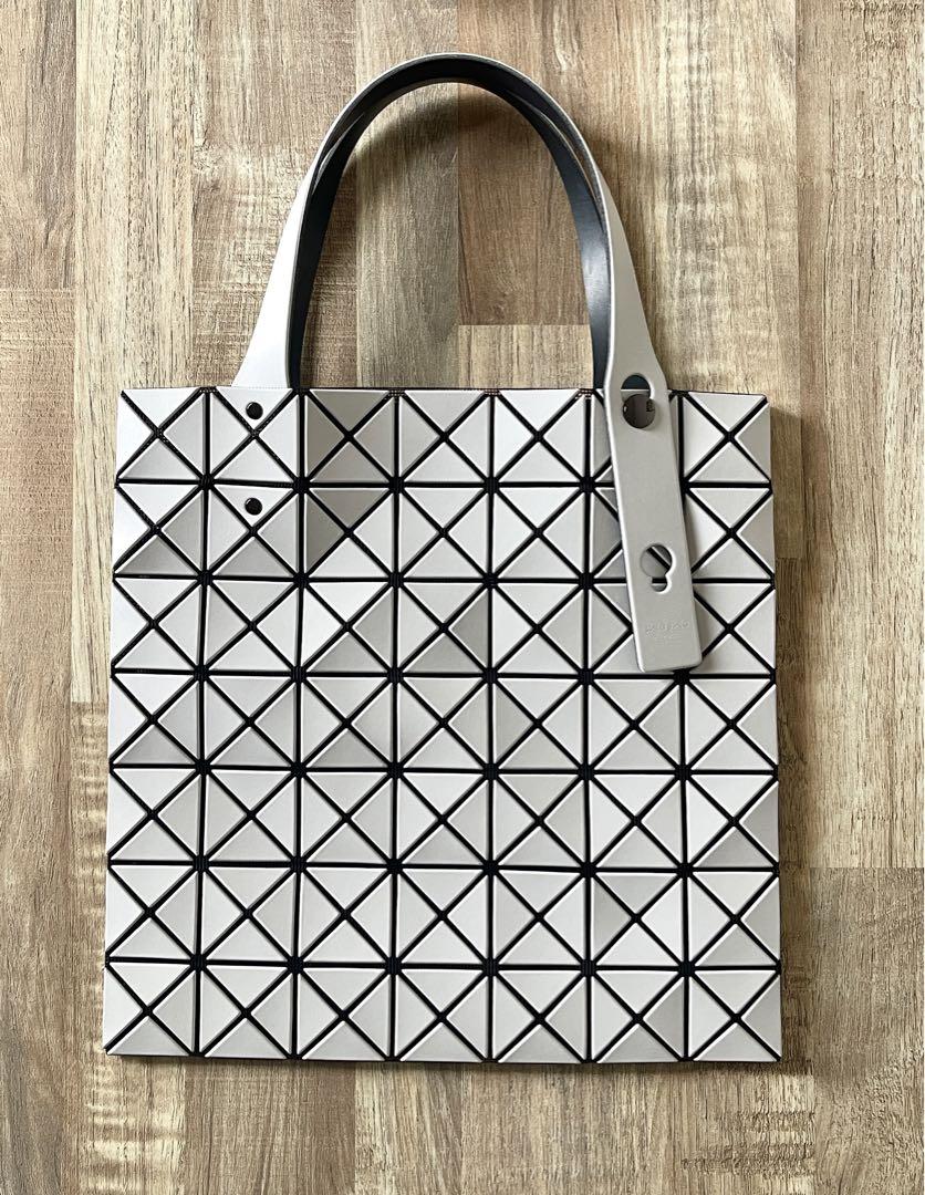 BAOBAO issey miyake プリズムマット