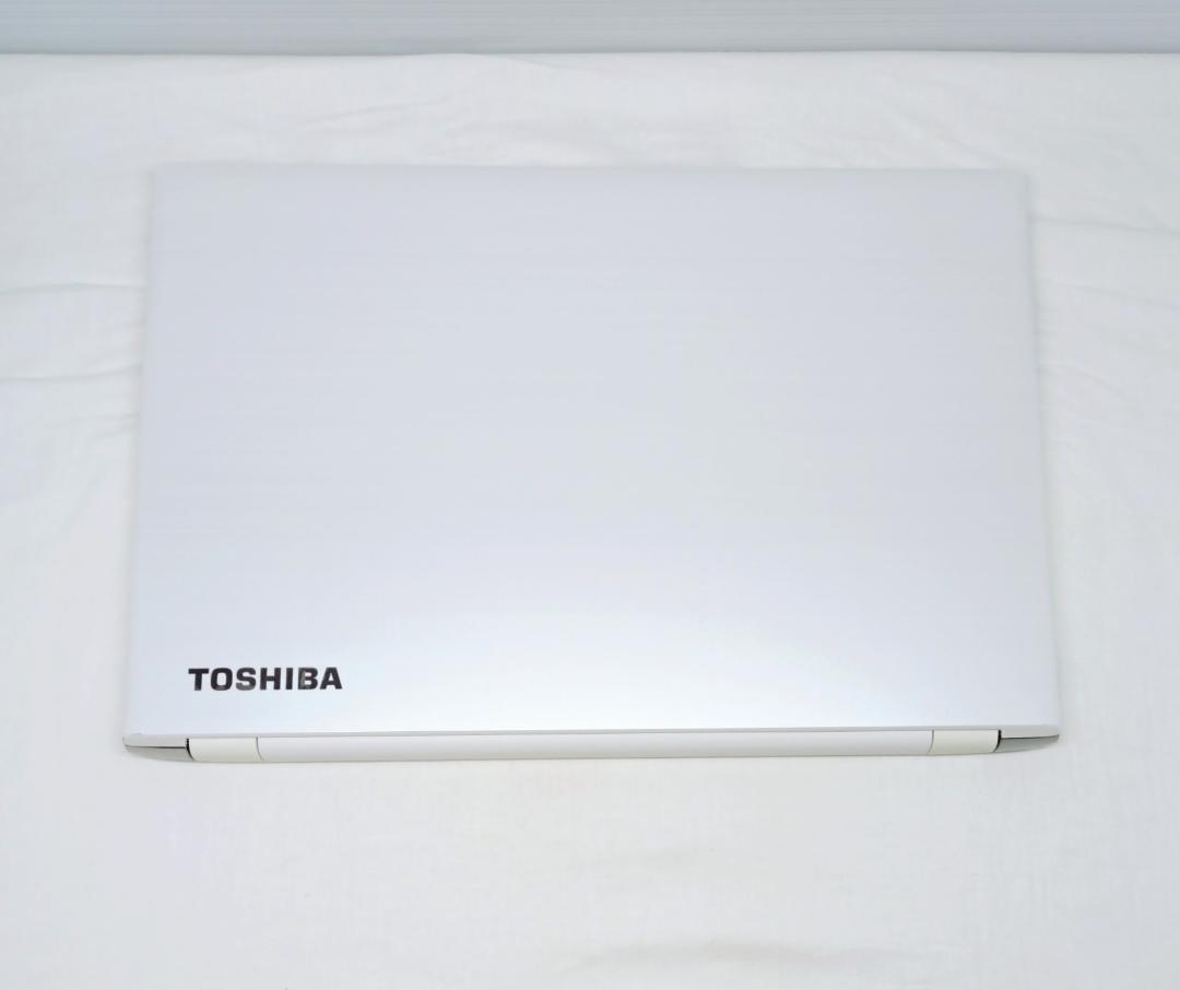【美品】薄型✨フルHD✨大容量1TB✨東芝ノートパソコン✨やわらか白色 美品】やわらか白色✨薄型✨フルHD✨core i5✨東芝ノート