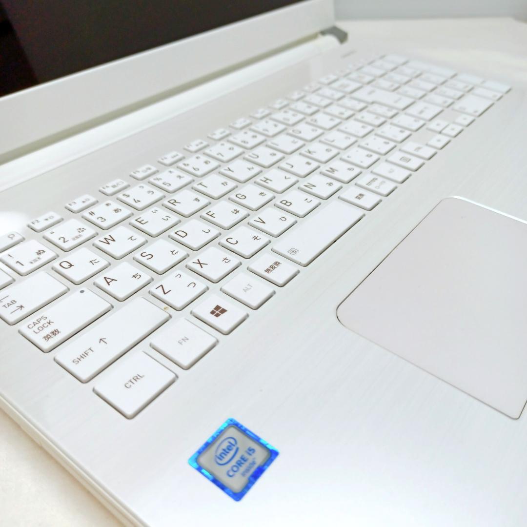 【美品】薄型✨フルHD✨大容量1TB✨東芝ノートパソコン✨やわらか白色 美品】やわらか白色✨薄型✨フルHD✨core i5✨東芝ノート