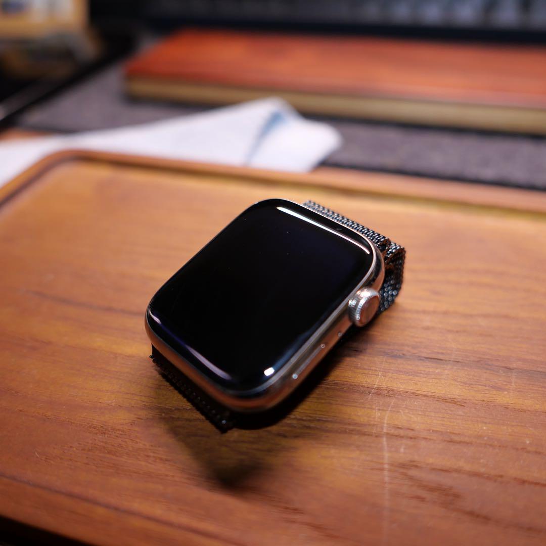 Apple Watch series8 45mm ミラネーゼループ