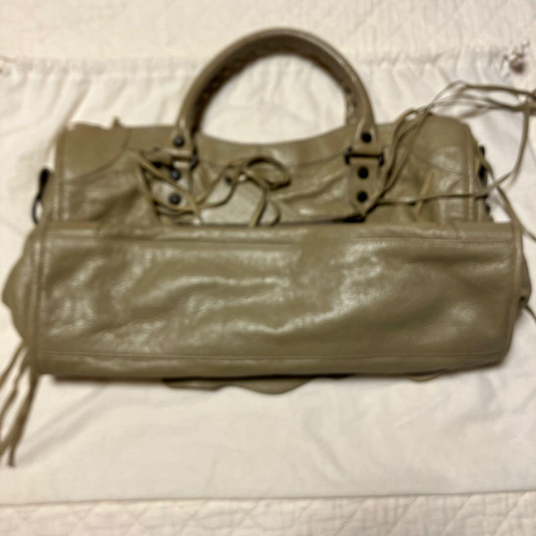BALENCIAGA シティー ショルダーバッグ レザー