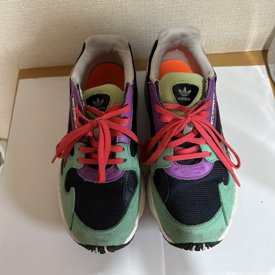 adidas originals ファルコン スニーカー 24cm - メルカリ adidas originals ファルコン スニーカー 24cm - メルカリ