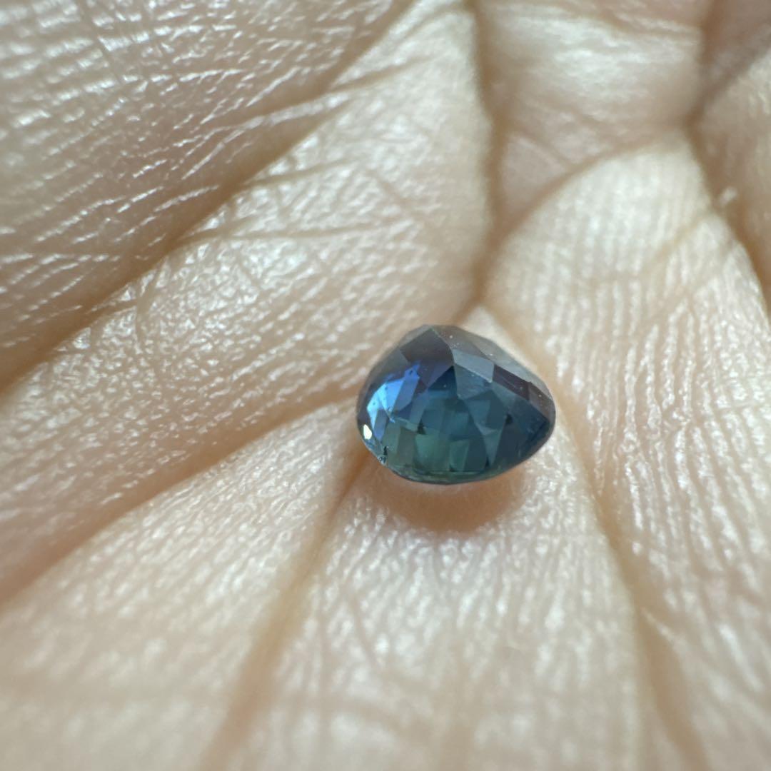 天然サファイア ルース 0.640ct