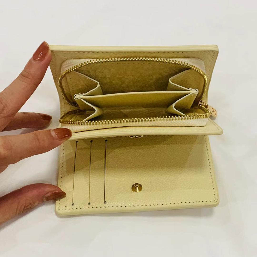 【希少X3S】二つ折り財布 アイボリー