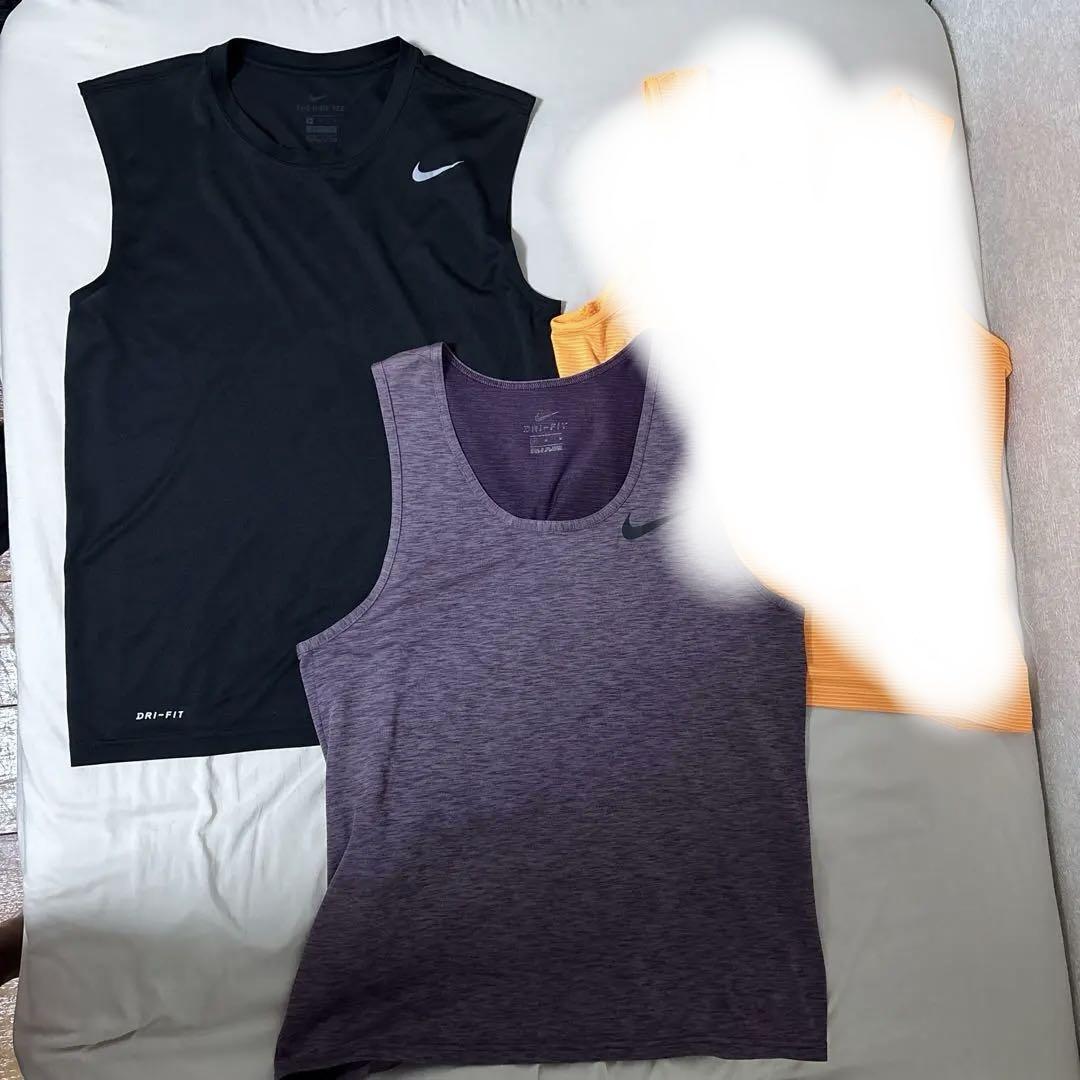 NIKE DRI-FIT タンクトップ 3点セット Mサイズ　１枚おまけつき