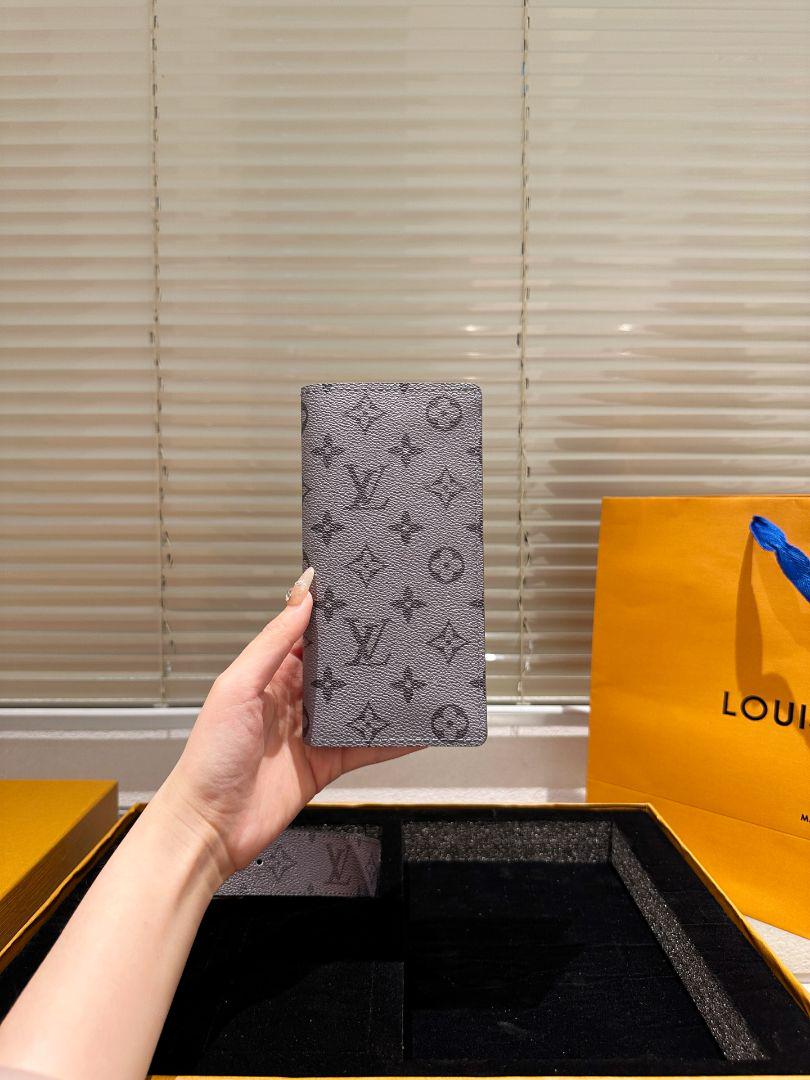 【強く推奨】値下げLVニつ折り長財布+ベルト小物