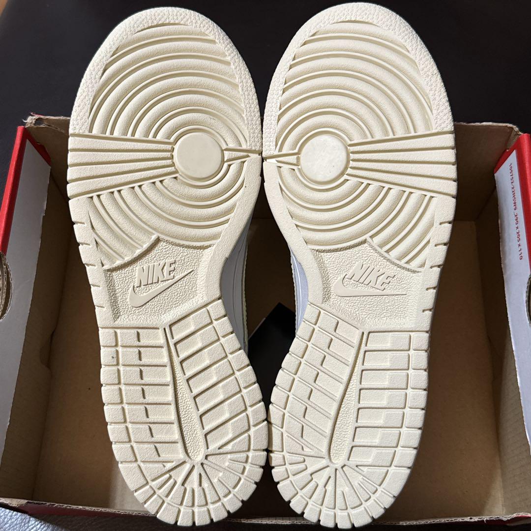 NIKE DUNK LOW SE BG 25cm 新品　匿名配送
