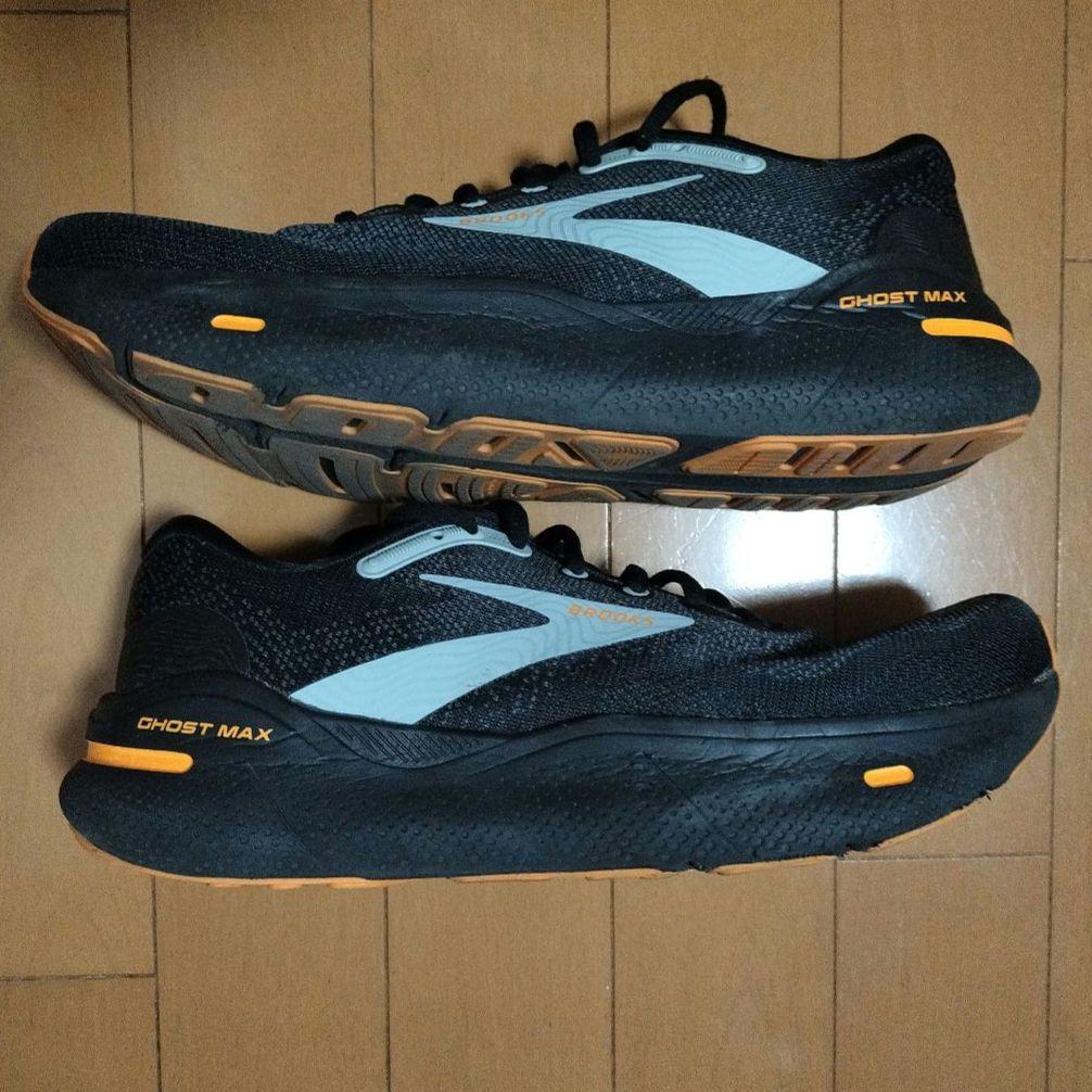 スパイク・シューズ BROOKS ghost max