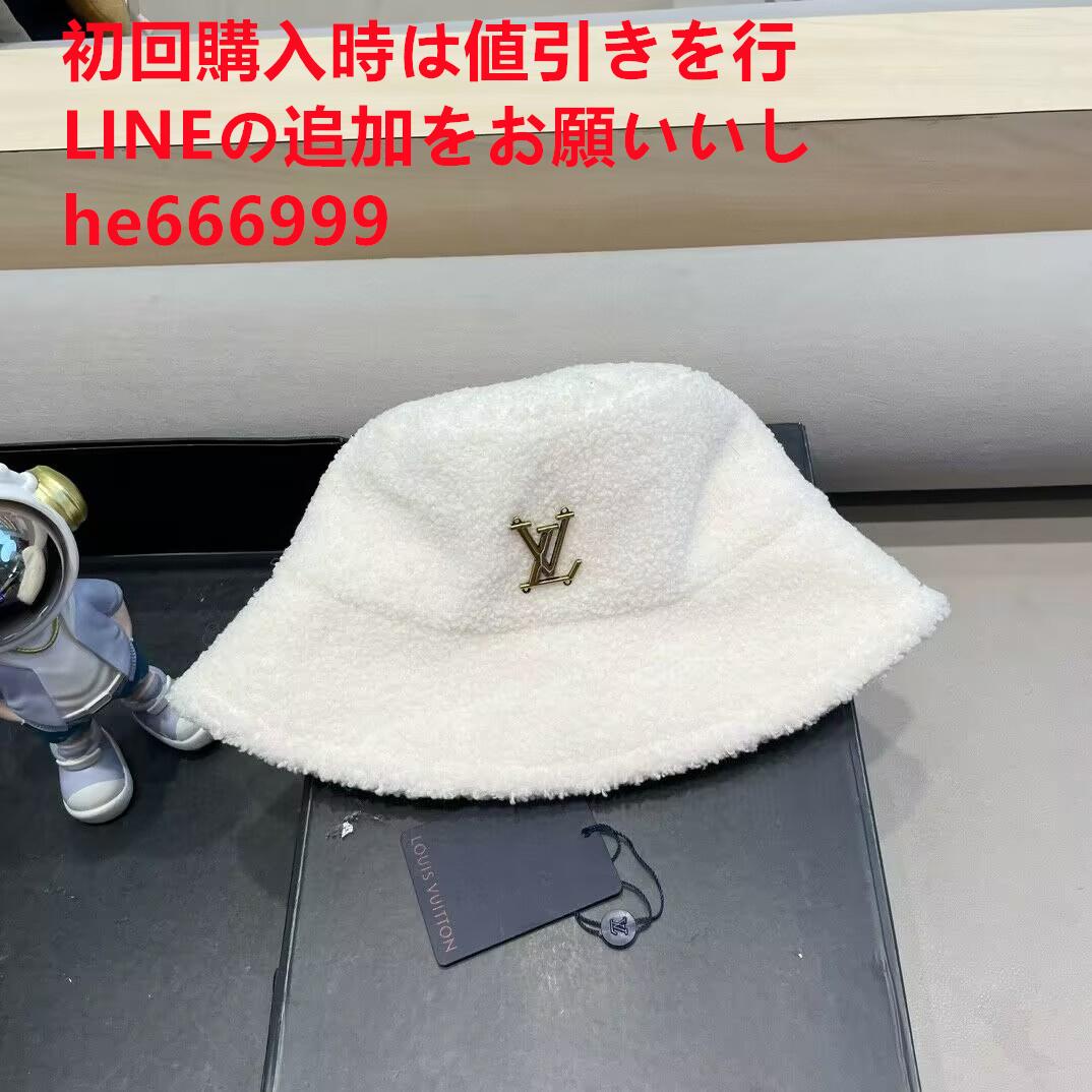 ヴィトンの冬帽子ですFv