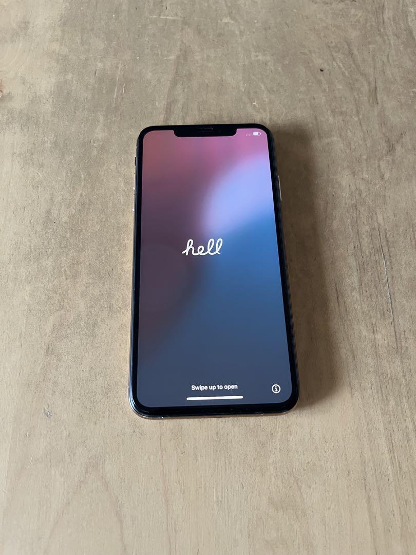 【おまけつき】美品Apple iPhone XS Max 64GB ゴールド