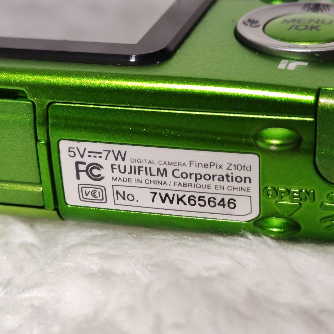 FUJIFILM FINEPIX Z10fd グリーン デジカメ コンデジ