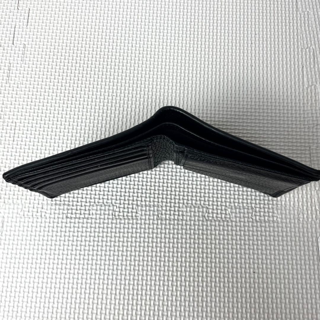 美品 グッチ 二つ折り財布 インターロッキング ドリアン GGメタル シボ革 美品 グッチ 二つ折り財布 インターロッキング ドリアン GGメタル シボ革