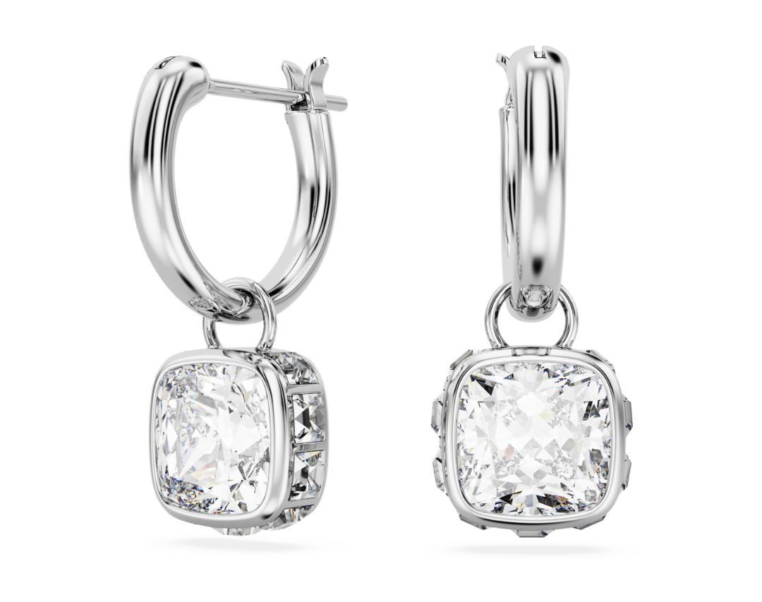 新作 スワロフスキーSwarovski 2way Chroma ピアス 新作 スワロフスキーSwarovski 2way Chroma ピアス - メルカリ