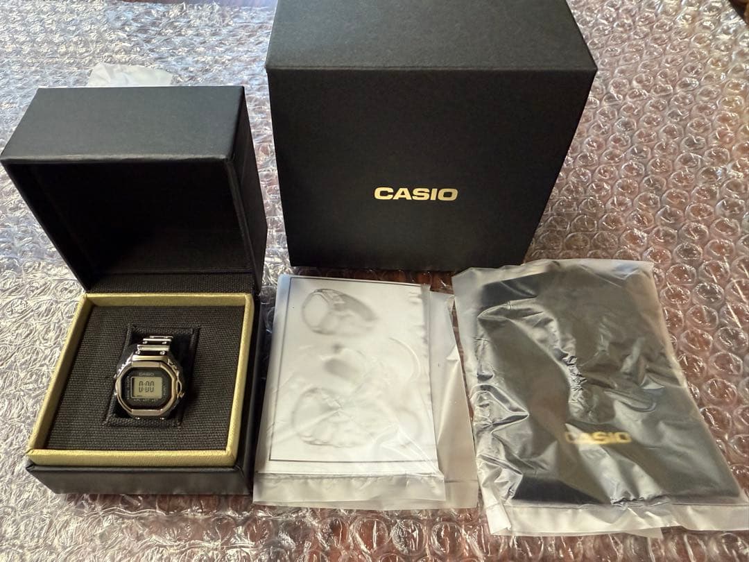 カシオ50周年記念モデル Gショックリングウォッチシルバー カシオ50周年記念モデル Gショックリングウォッチシルバー