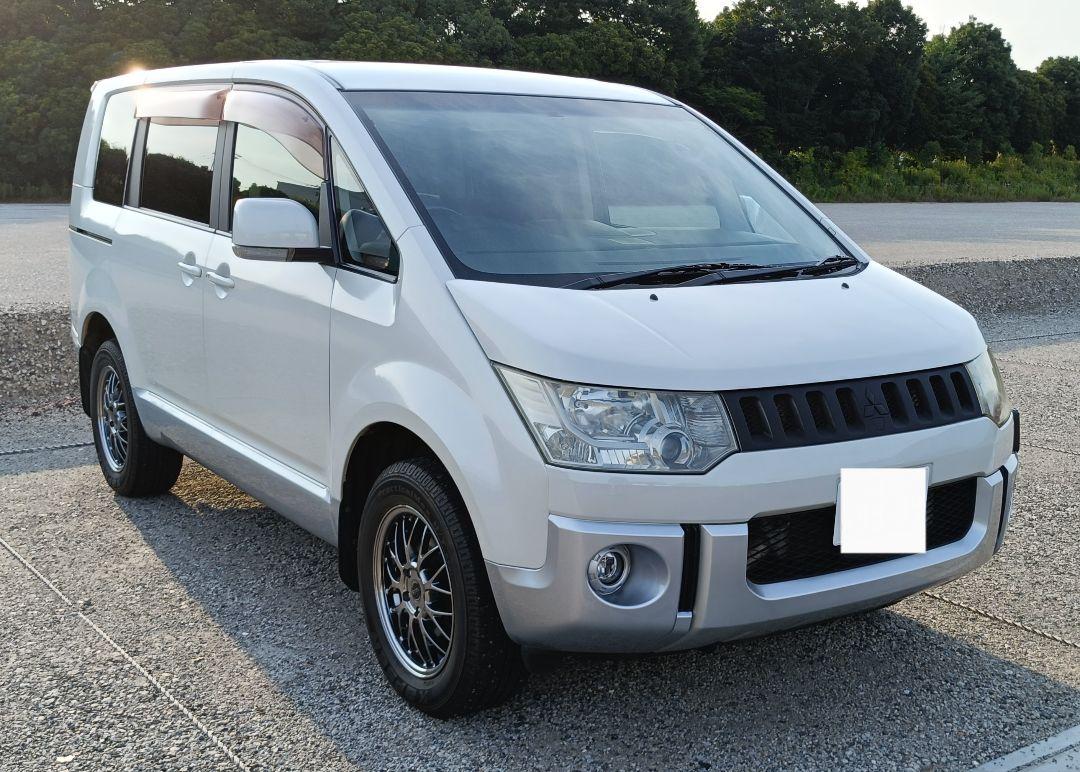 値下げ　デリカD:5　ディーゼル　8人乗り　車検8年2月
